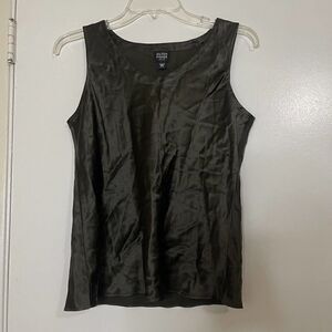 Eileen Fisher Dark Green Round neck sleeveless Silk shell tank top size Petite M